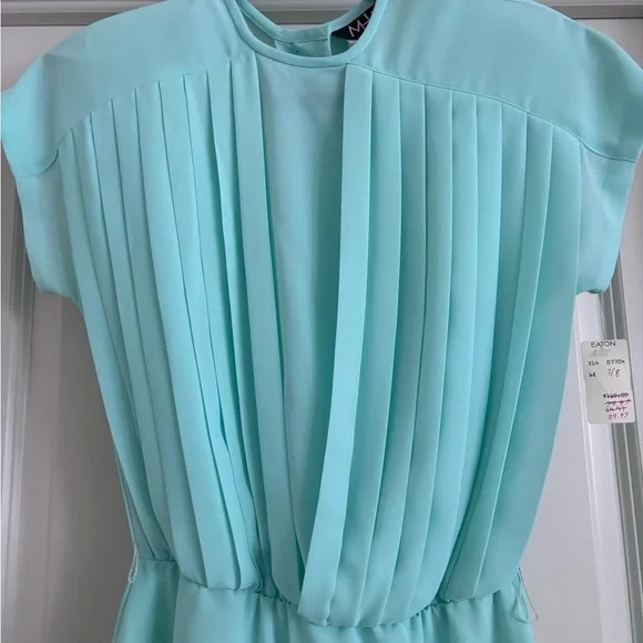 Elegant Vintage Aqua Pleated Dress - Picture 2 of 10